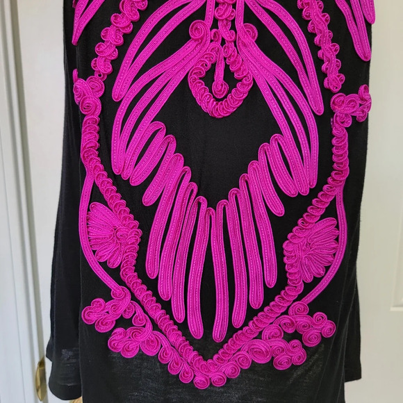 INC International Concepts Black Knit Halter Fuschia 3D Embroidered Ribcage M - Picture 3 of 10